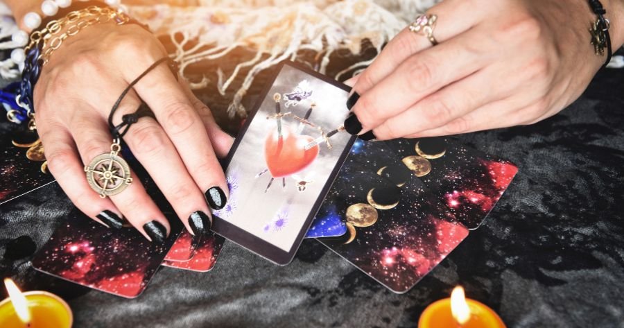 tipo de tarot de cartas gitanas